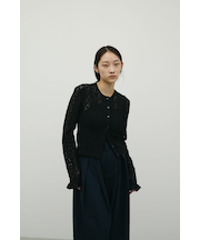 タックショルダーレースカーデ