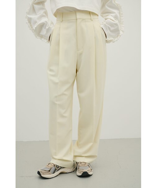 ベーシックツータックパンツ