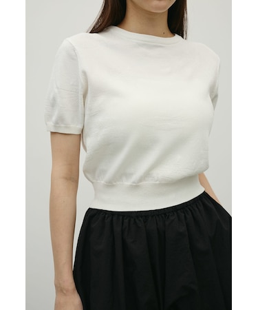 フラワージャガードニット