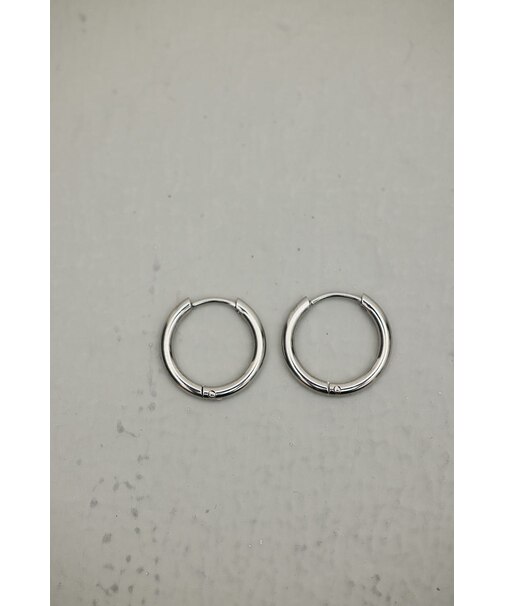 シンフープピアス