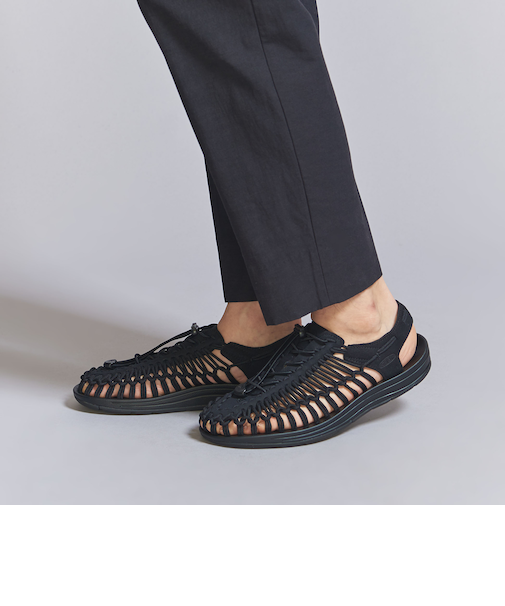 ＜KEEN＞ ユニーク/サンダル