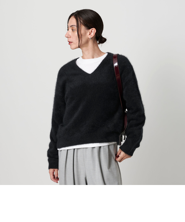 フォックスカシミヤブレンド Vネックニットプルオーバー
