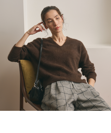 フォックスカシミヤブレンド Vネックニットプルオーバー