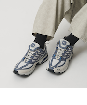 ＜Salomon＞ACS PRO ゴアテックス スニーカー