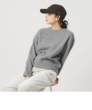 フォックスカシミヤブレンド クルーネックニットプルオーバー