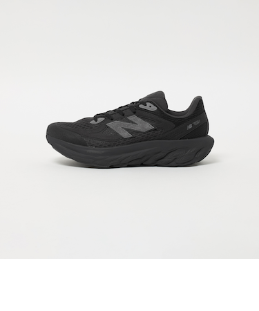 ＜New Balance＞UTRN スニーカー