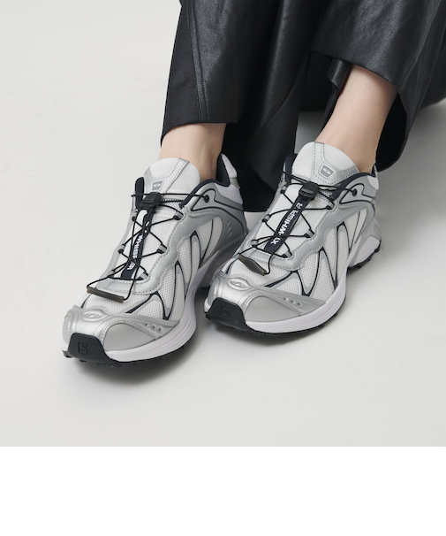 【国内EXCLUSIVE】<Salomon>XT-WHISPER シルバーカラー/スニーカー