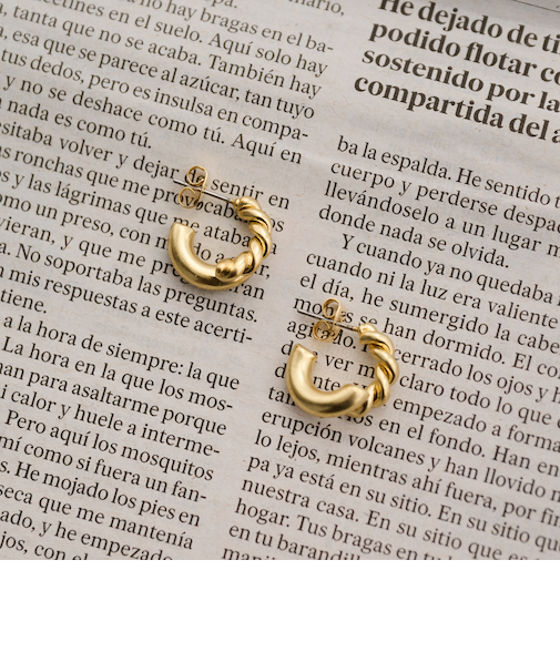 ロープ×パイプ フープピアス