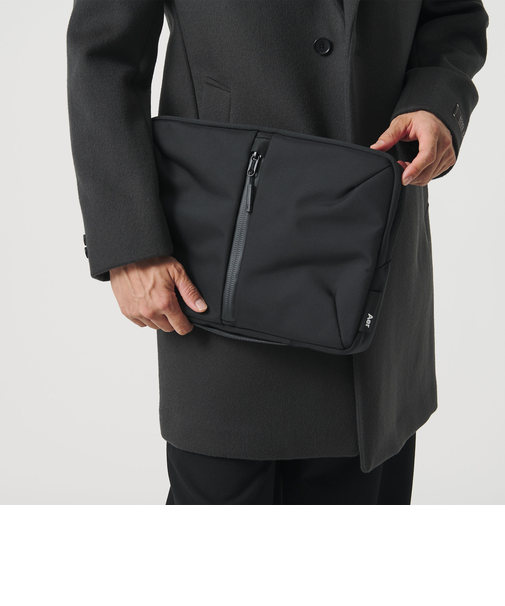 ＜Aer＞TECH FOLIO 13 PC スリーブ