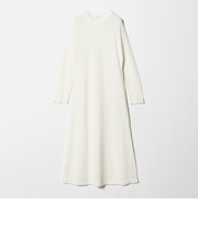 アイレットニットワンピース