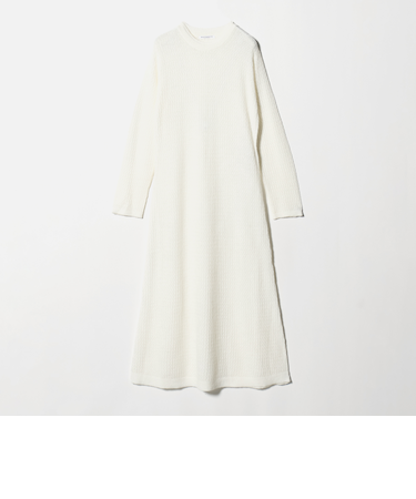 アイレットニットワンピース