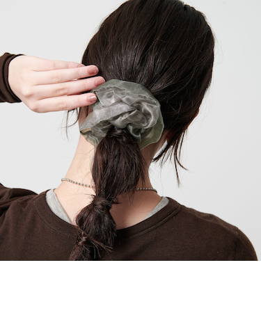 【WEB限定】シアー チュール シュシュ