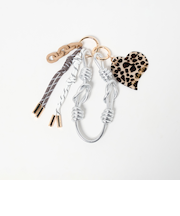 <VIOLAd’ORO>レオパード ハート バッグチャーム