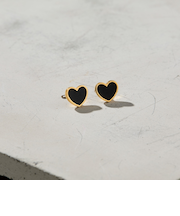 ＜BAQLESS＞Amity Black Heart ピアス