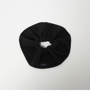 ＜heyep＞ニット ロゴ シュシュ