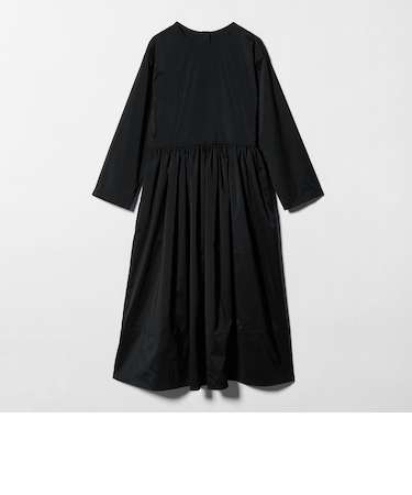 ポリエステル ギャザーフレアワンピース