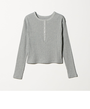 【WEB限定】ランダムリブ ヘンリーネック スナッププルオーバー