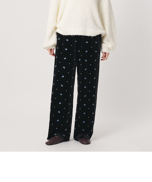 エンブロイダリー ベロアイージーパンツ ウォッシャブル｜ビューティー