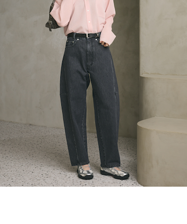 【WEB限定】カーブ デニムパンツ