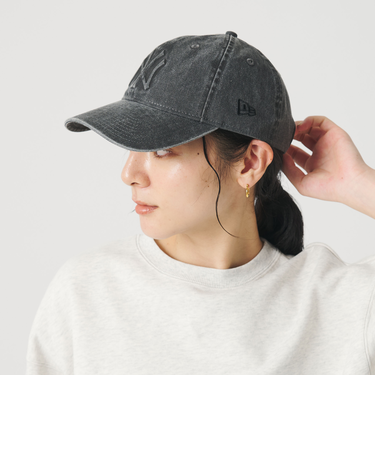 【別注】<NEW ERA>920 エンボス ロゴ キャップ
