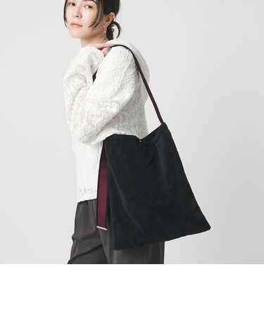 ラインテープ ショルダーバッグ