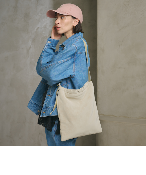 ラインテープ ショルダーバッグ