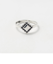 ＜BAITS＞スクエアモチーフ リング