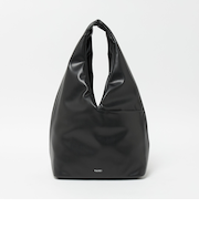 ＜YAHKI＞レザーライク ソフト クロス ビッグ ショルダーバッグ