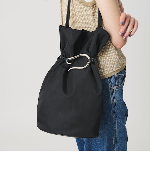 ＜LE VERNIS＞Poire バケット ショルダーバッグ M