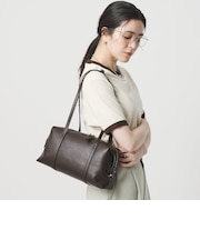 ジップ スクエア ボストンバッグ