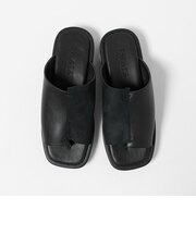 ＜THAJA＞コンビ カバートング スライダー サンダル