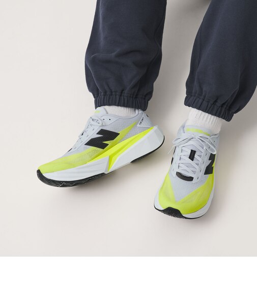 <New Balance>FuelCell Rebel v5 スニーカー