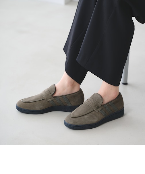 【別注】<adidas Originals>HANDBALL SPEZIAL ローファー スニーカー