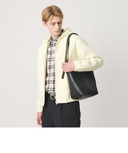 <LA UNIQA>レザー ショルダー バッグ