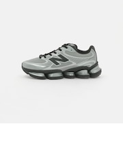 ＜New Balance＞2000 スニーカー
