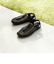 ＜KEEN＞UNEEK ユニーク サンダル