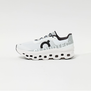 ＜On＞クラウドモンスター スニーカー