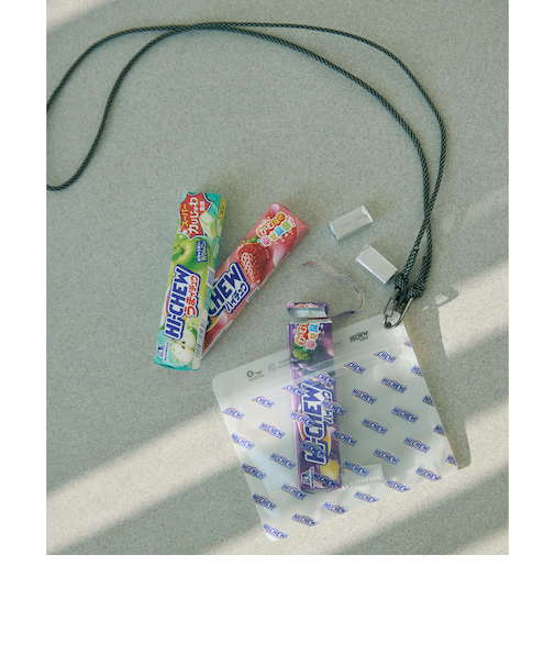 【別注】＜ハイチュウ×pake×GLR＞ストラップ付き ジップ バッグ