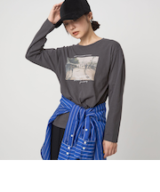 【WEB限定】＜at ease＞フォトプリント ロングスリーブ Tシャツ
