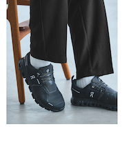 ＜On＞CLOUD 6 WP スニーカー