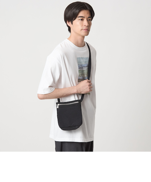 <implres>ジップ ポケット ショルダーバッグ