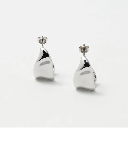 プレート フープ ピアス