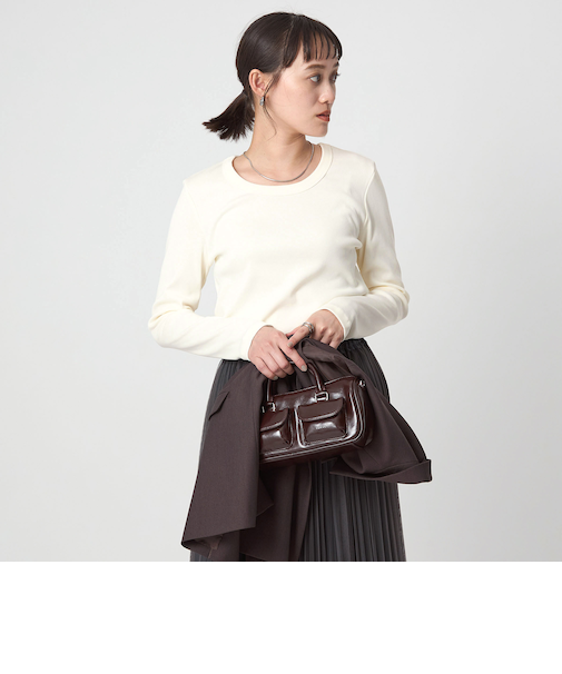 フライス Uネック Tシャツ