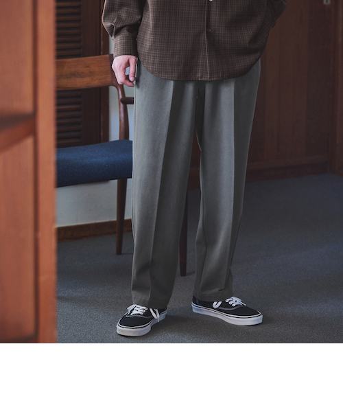 人気完売品パーリーゲイツ 冬用ストレッチカルゼ裏サーモパンツ レディスサイズ2 人気完売品パーリーゲイツ 冬用ストレッチカルゼ裏サーモパンツ