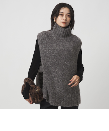 ＜SEASONAL COLLECTION＞ローゲージ ニット ベスト