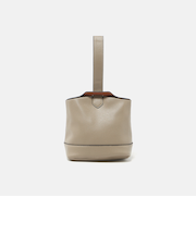 シボ レザーライク ハンドバッグ