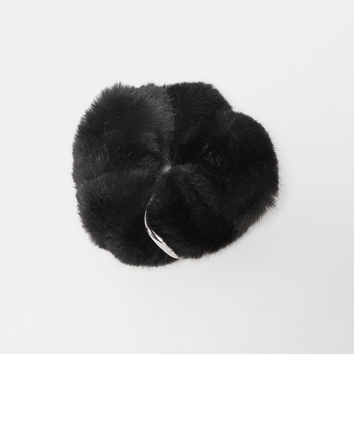 フェイクファー メタルリング シュシュ