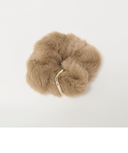 フェイクファー メタルリング シュシュ