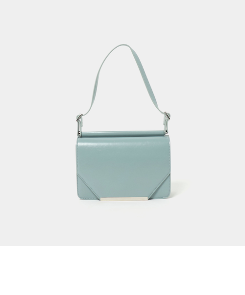 オフホワイト　ショルダーバッグ　エメラルドグリーン　希少色　クロスボディ オフホワイト ショルダーバッグ エメラルドグリーン 希少色 クロスボディ