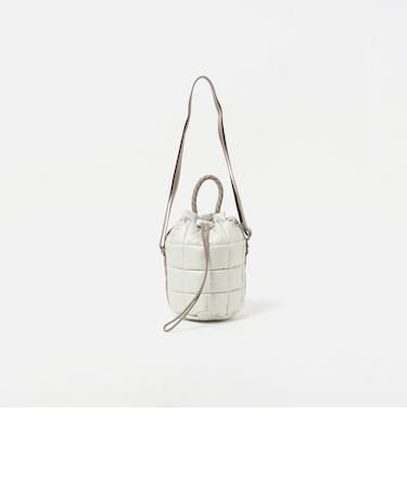 <NIKE>スポーツウェア パフル タイニートート (3L)